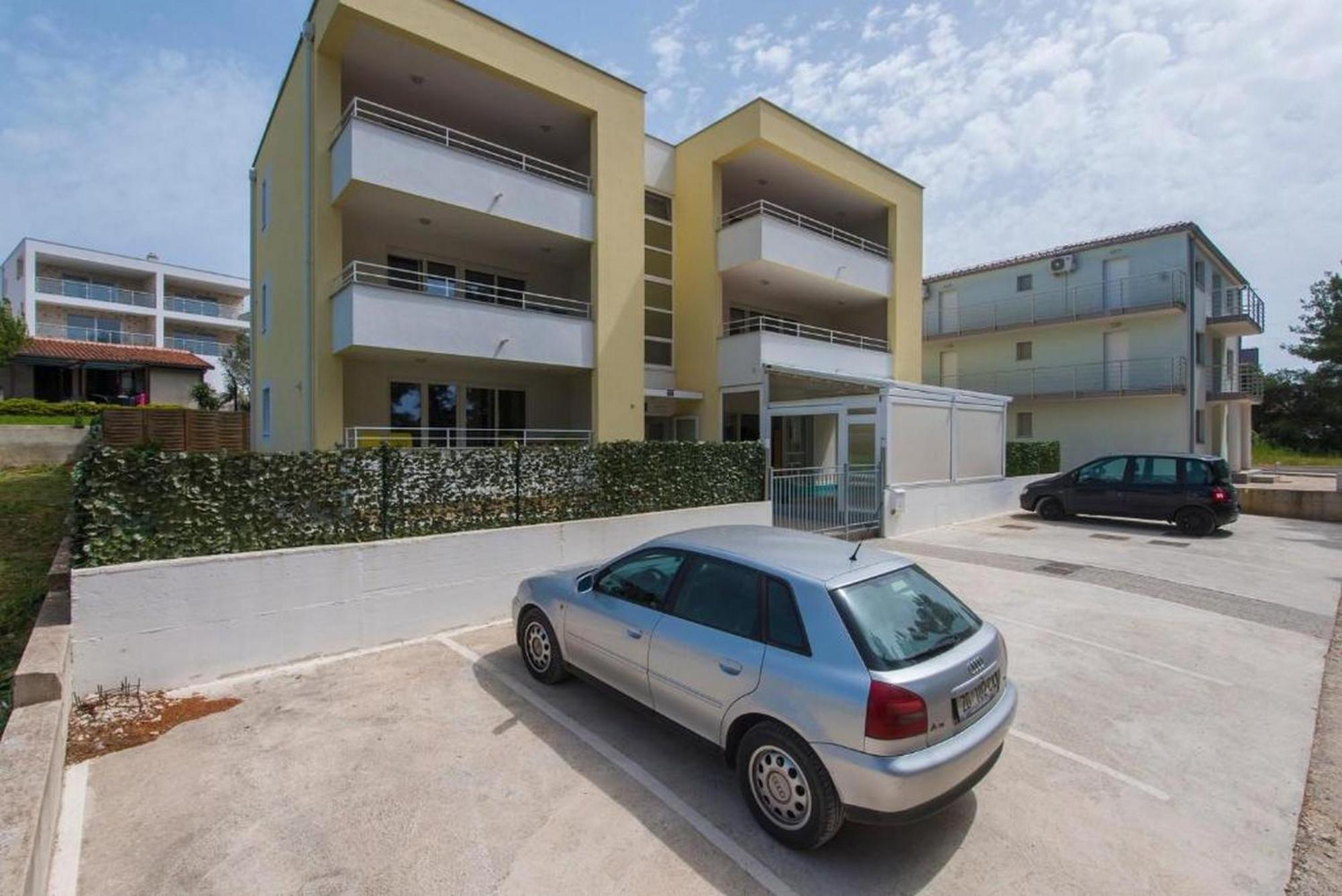 Apartments Villa Ema Zadar Extérieur photo
