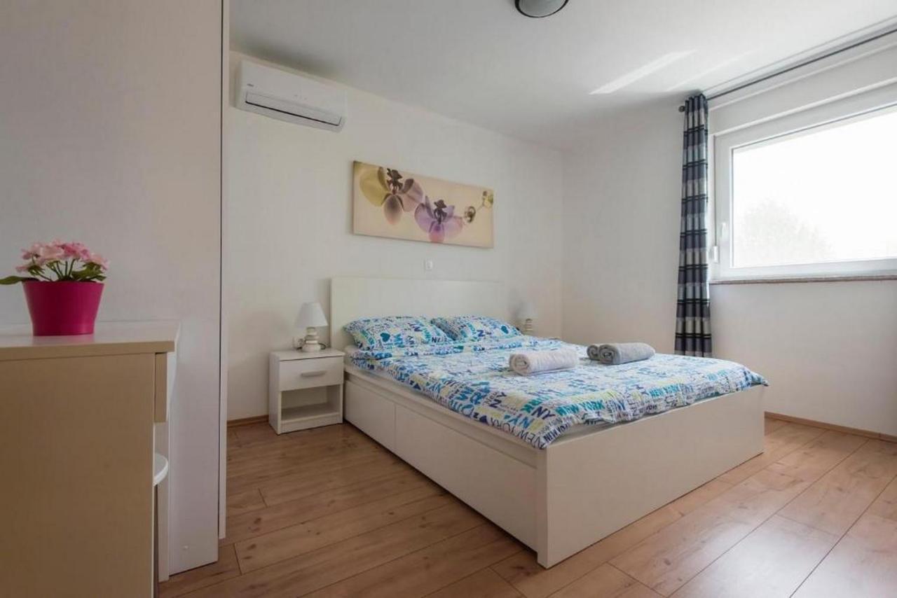 Apartments Villa Ema Zadar Extérieur photo